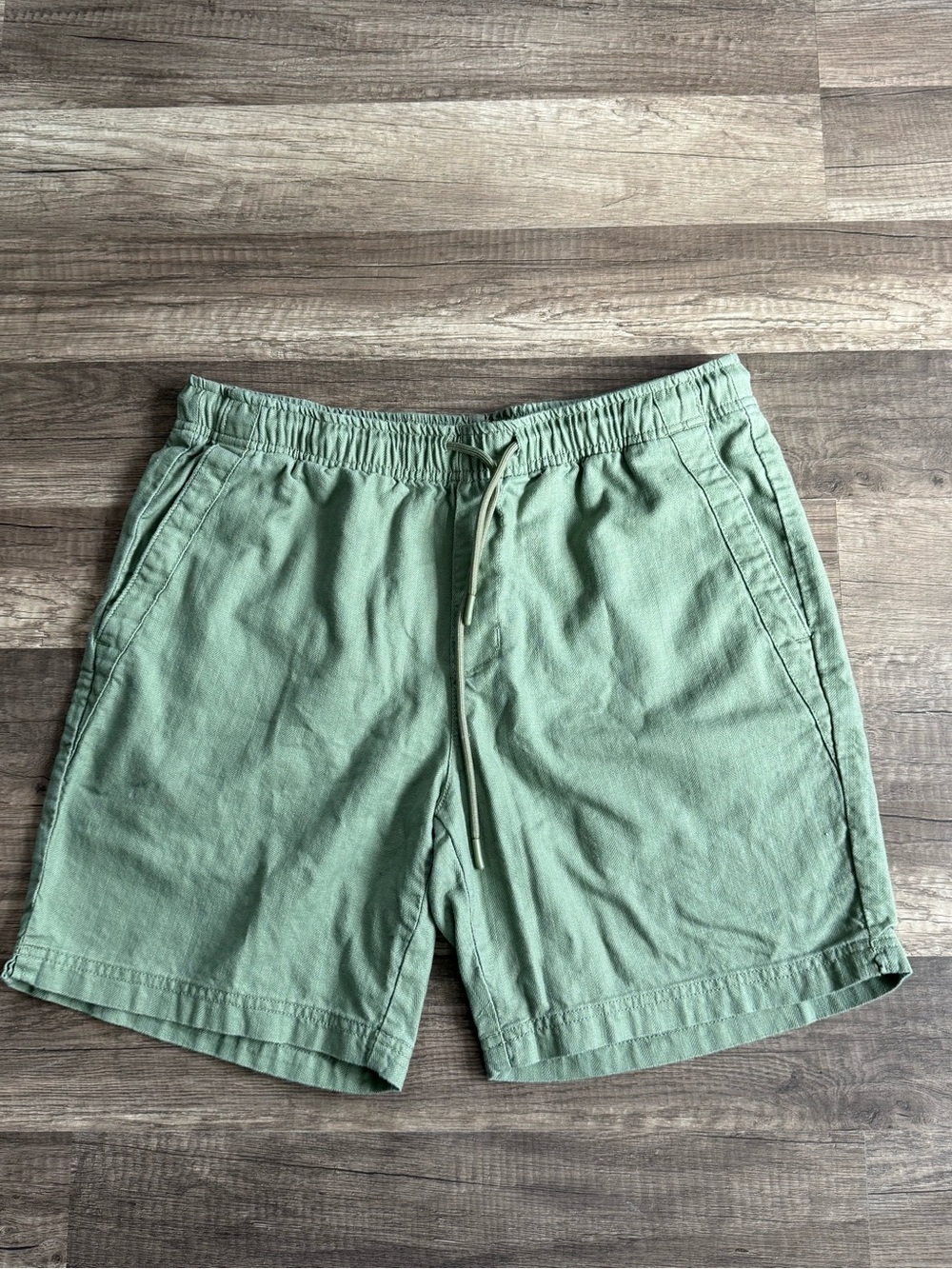 Ben Sherman Men’s Green Cotton Pull-On Shorts Size M